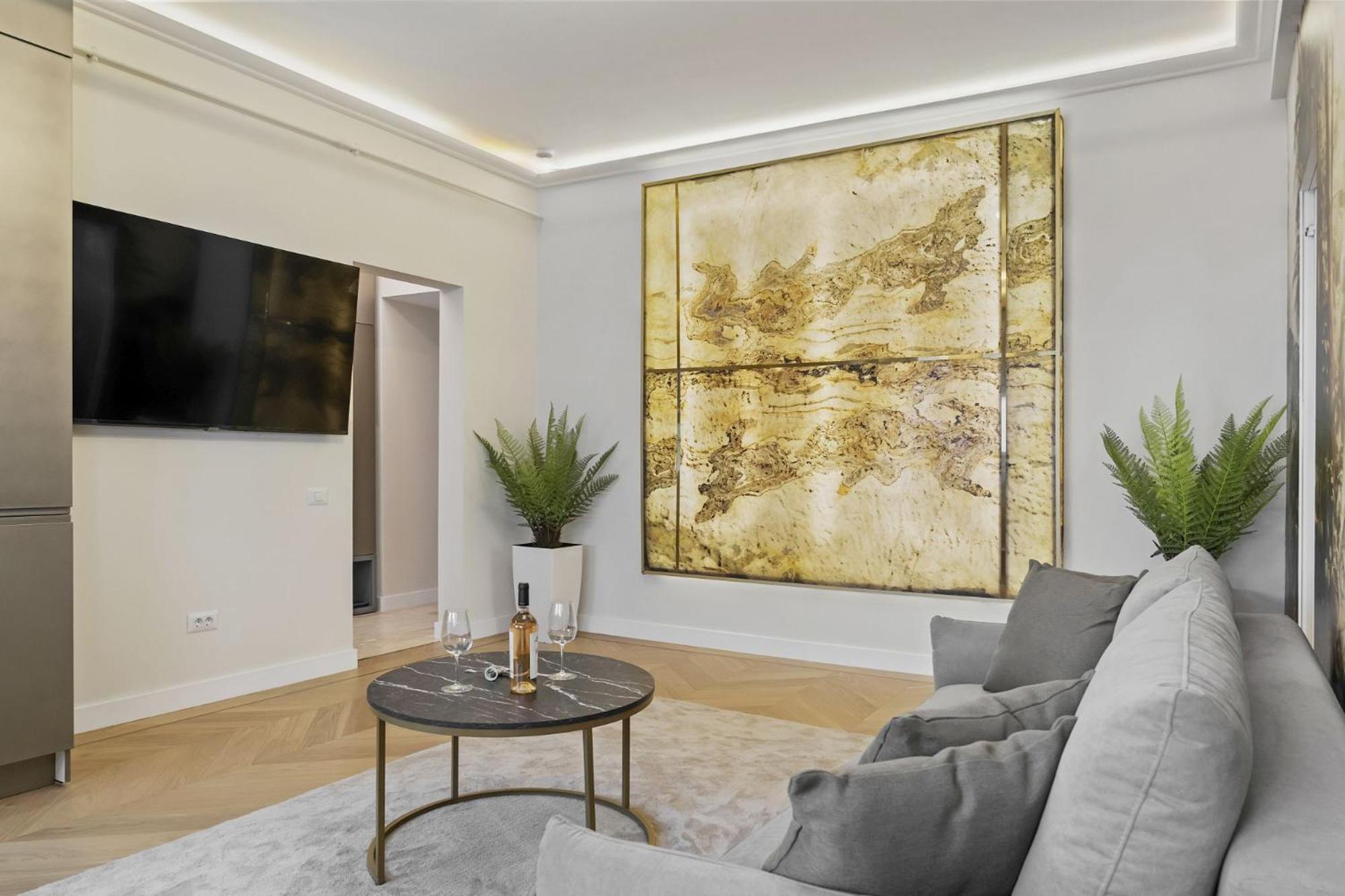 Central Two Rooms Apartment The Paradise Of Lights Boekarest Buitenkant foto